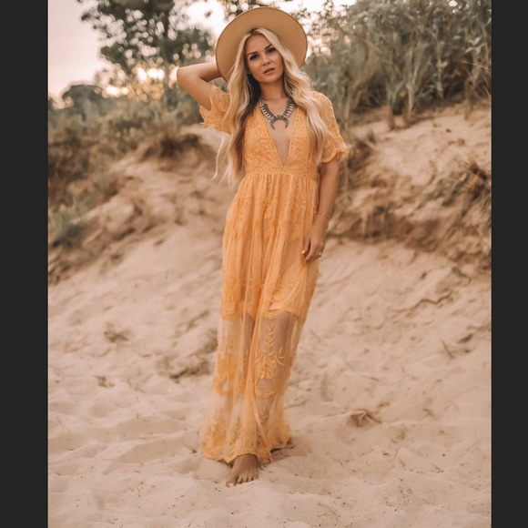 Mustard lace maxi open front deep V neck Bobo Bohemian dress - Picture 3 of 6